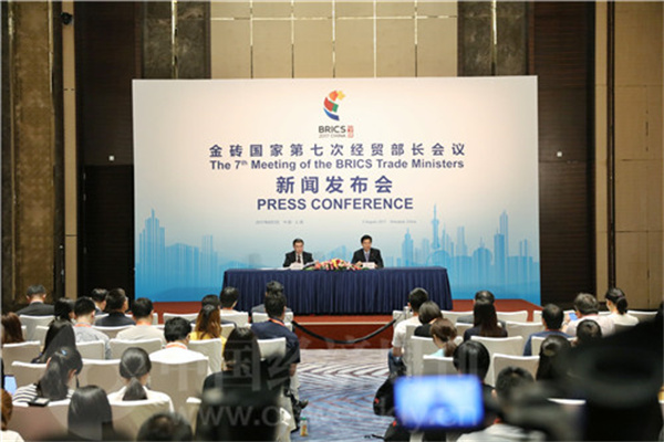 新希望刘永好：民营经济促进法推出正当时，增强民营企业投资信心